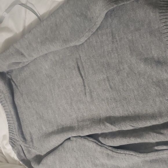 1 M left💕New boutique heart sweater - Picture 7 of 8